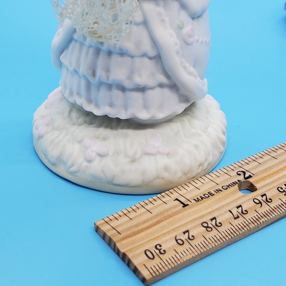 Precious Moments @1990 item#524425 butterfly & net collectible EUC no box gift - Picture 3 of 12